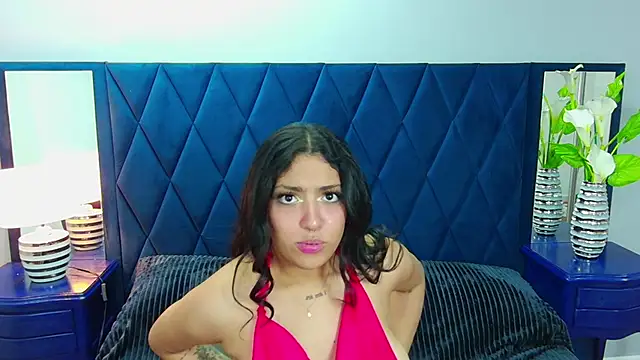 Scarlett_Blaze1 webcam