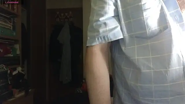 curiosillo83 webcam