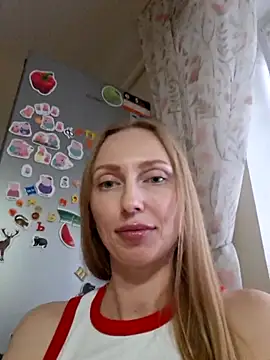Alicia_Meov