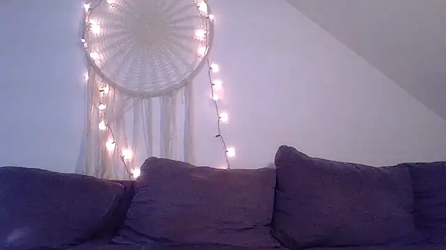 DevilsAngel13 webcam