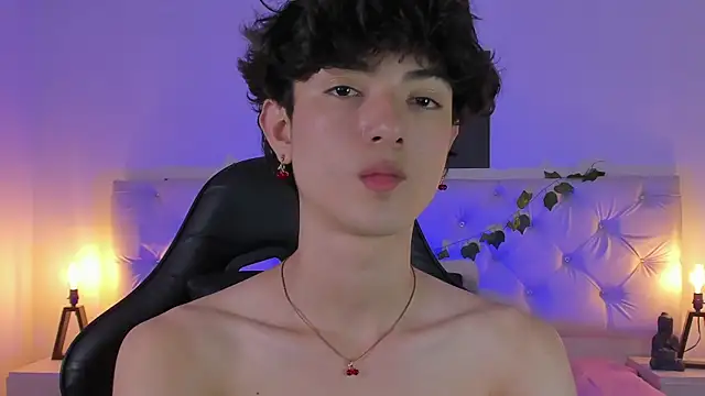Elliot_younngg webcam