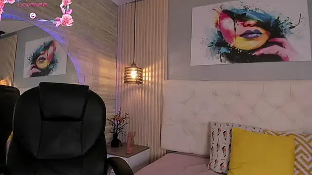 emma__smith1 webcam