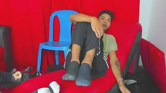 Extreme_Team8 webcam