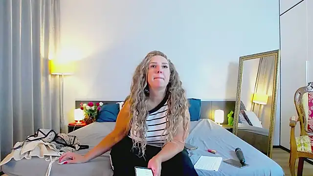 MariaRichi_ webcam