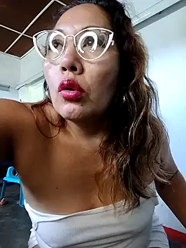 anniecoopeer webcam