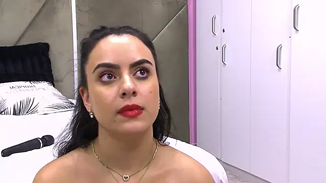 ElyzaIbarra webcam