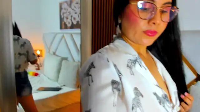 Alison_Martinez webcam