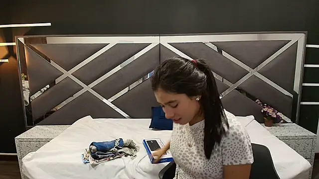 LyaScott webcam