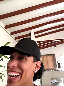 Mattew_Dluca_ webcam