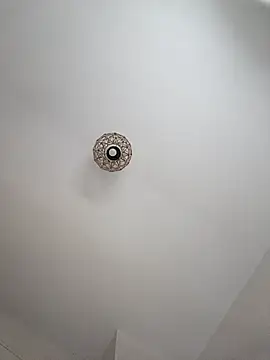 AnissaHale webcam