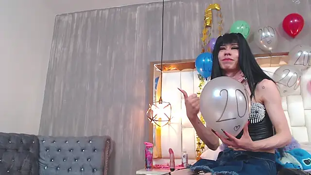 Foxxy_Doll webcam