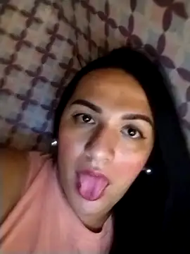 Yourbabyshane webcam