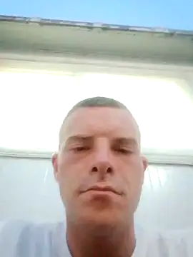Ivanovfanel123 webcam