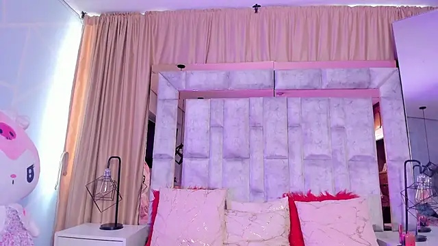 karol_noa webcam