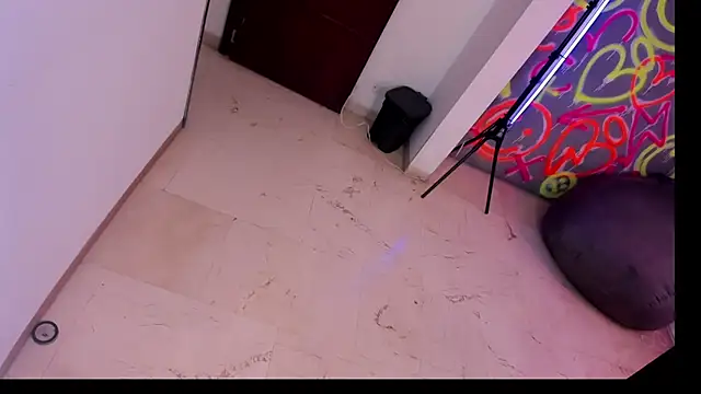 GEANNAROSE webcam