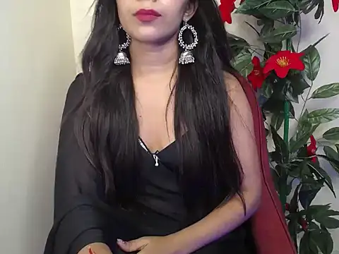 Little_queenn webcam