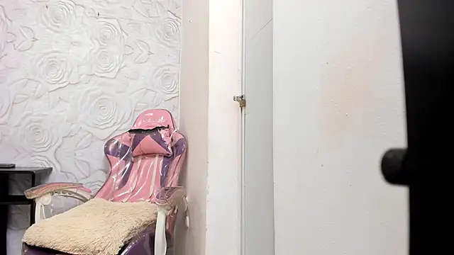 Cleopatra_Trans webcam