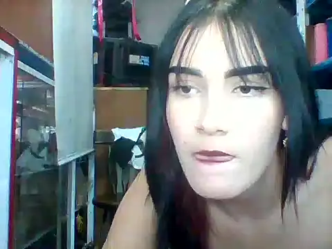 hot webcam Laura Arias018