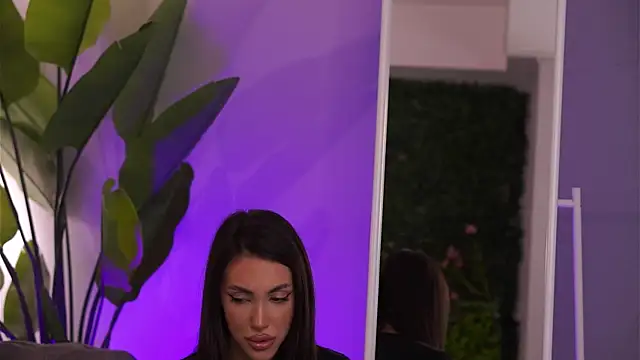 Dianna_Dior webcam