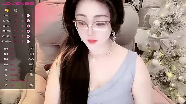 Monica-888 webcam