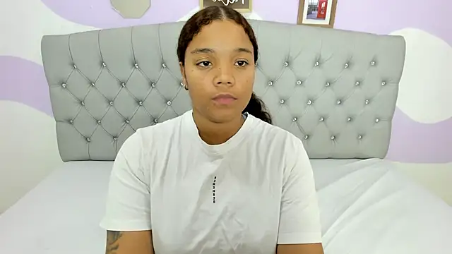 BRIYITHMENA webcam