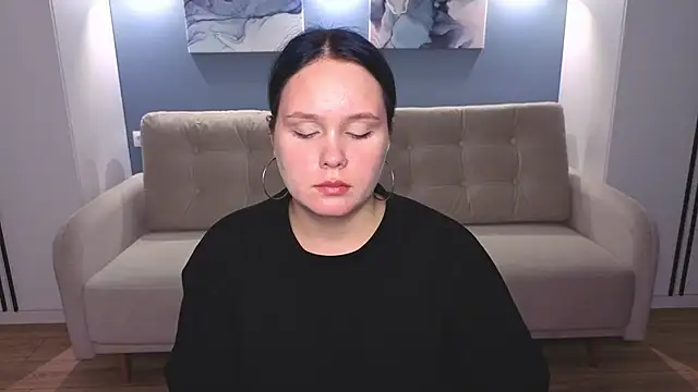 miki_miki_cutie_ webcam
