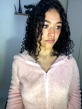Crystal_Dluna webcam