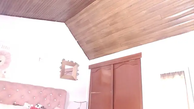 CelessteRedds webcam