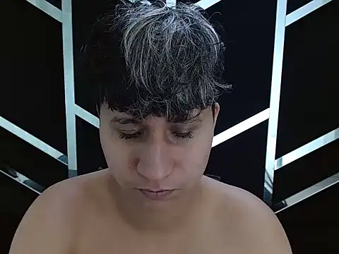 Im_Milan_Rs webcam
