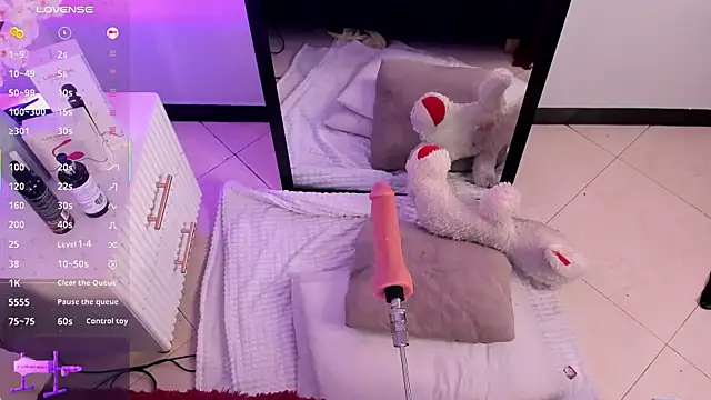 chelsea_bolton_ webcam