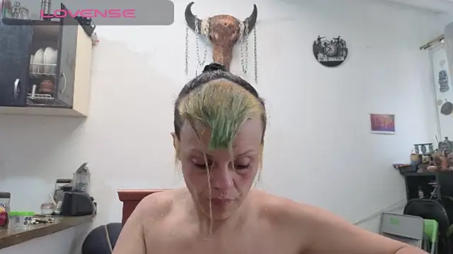 freyaa_sorcerees webcam