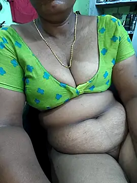 TamilSelviRoja webcam