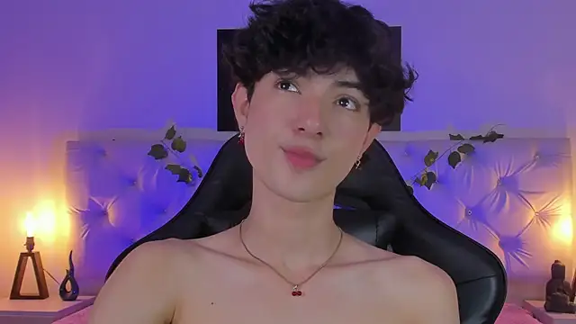 Elliot_younngg webcam