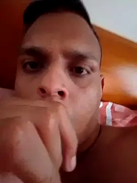Zeushorny10 webcam