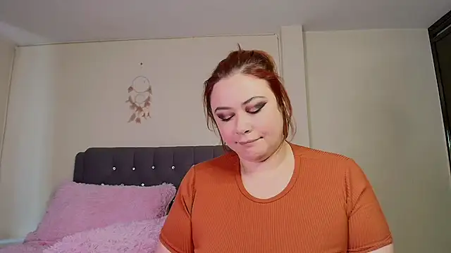 maddy_Bloomm webcam