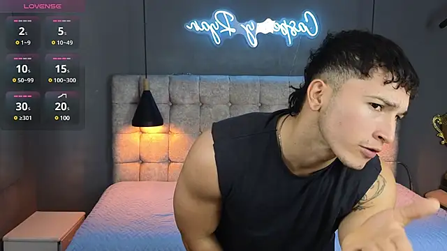 Horny_nick18 webcam