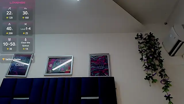 Alana-Jonness webcam