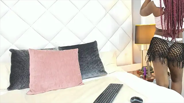 lenalaurent webcam