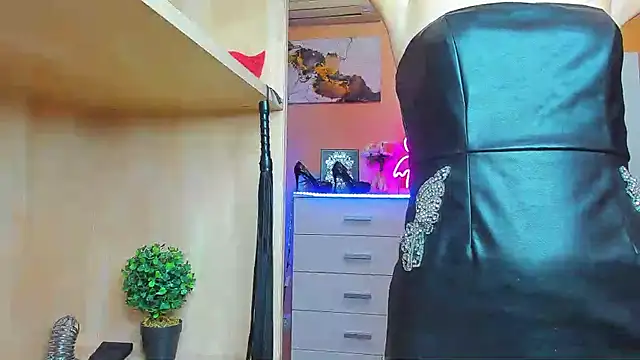 KristiTopxx webcam