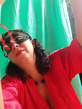 Mature-Mom Live Webcam on Stripchat
