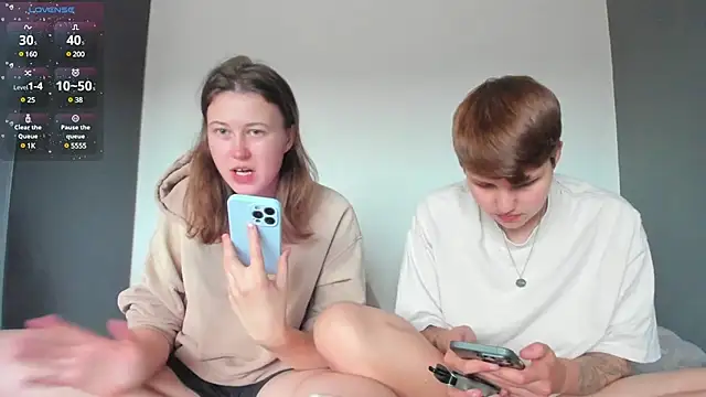 tenderly_couple - Tenderly_Couple's free webcam - UK Sex Cams