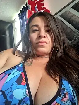 Alona_Evans webcam
