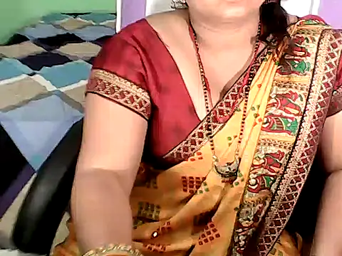 NISHA_JAAN01 webcam