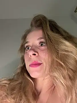 BabyAnais webcam