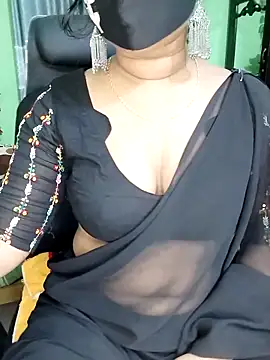 Idhika-Paul webcam