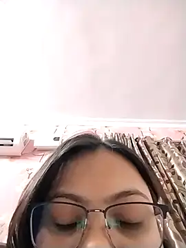 Desperate_for_dick webcam