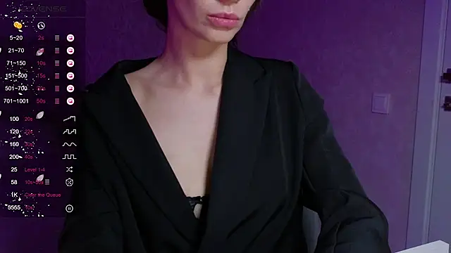 Alice_Wonders webcam