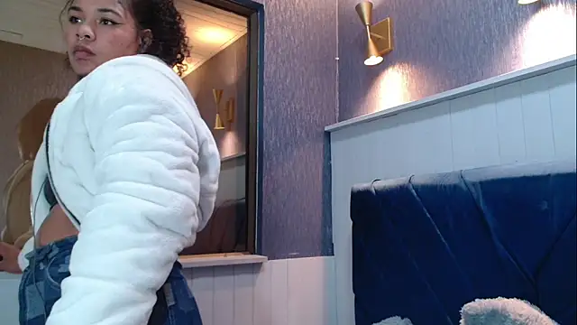 KittyBrookex webcam