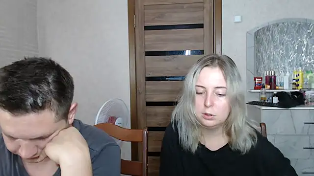 Kristy-Max webcam