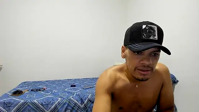 megan_milf79 webcam